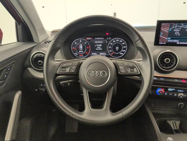 Audi Q2 Business line 