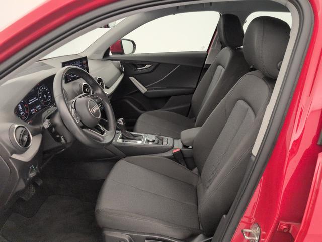 Audi Q2 Business line 