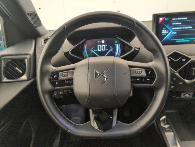 DS Automobiles 3 Crossback Grand Chic E-TENSE DS3 