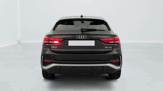 Audi Q3 design 
