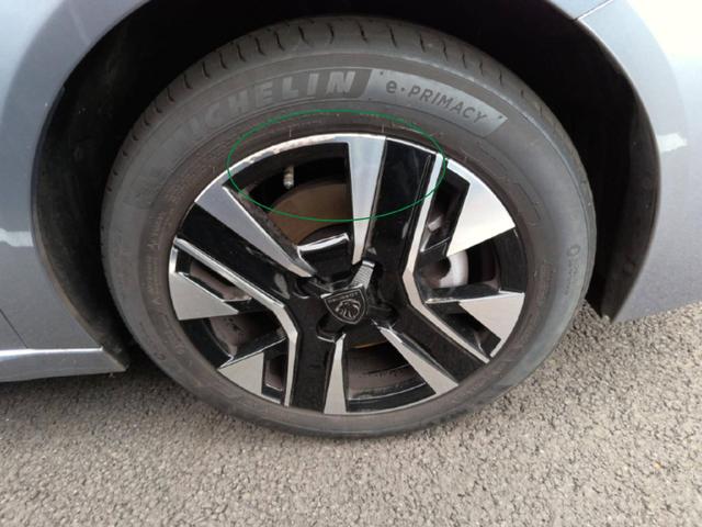 Peugeot 208 Allure 