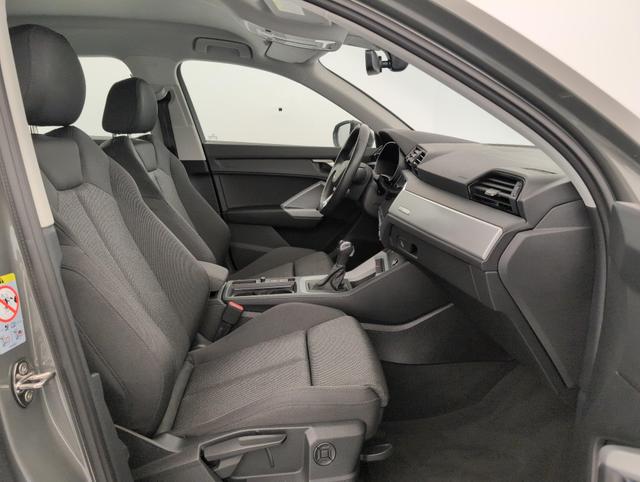 Audi Q3 35 TDI 150 ch S tronic 7 Design 