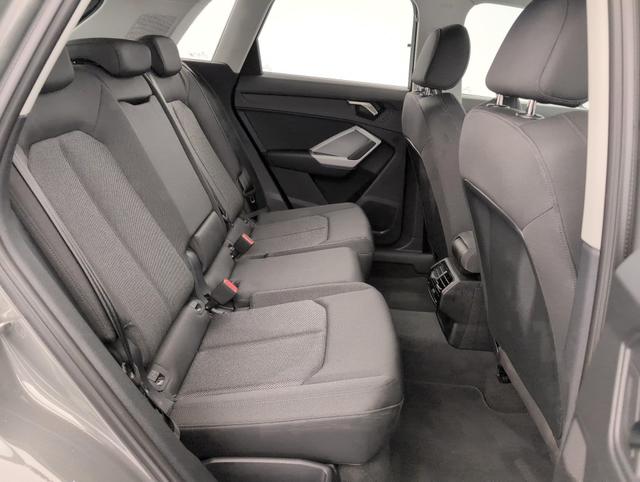 Audi Q3 35 TDI 150 ch S tronic 7 Design 