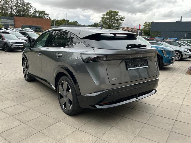Nissan Ariya Evolve e-4ORCE 