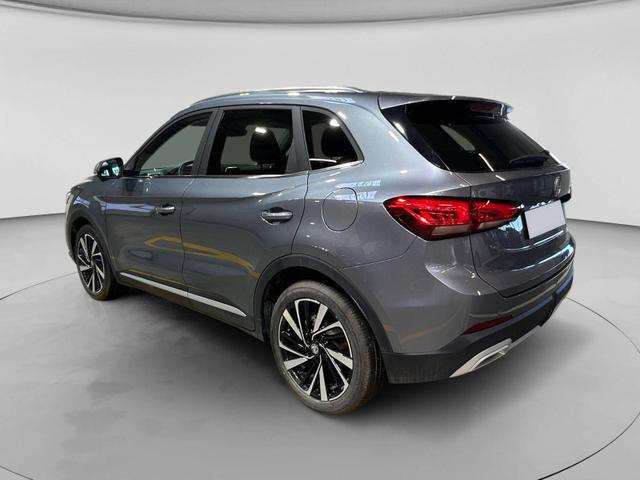 MG ZS Luxury 
