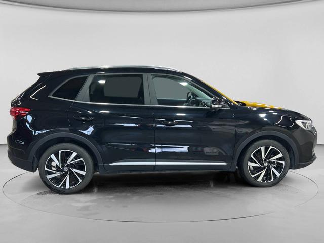 MG ZS Luxury 