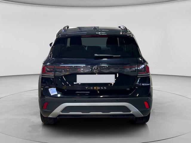 Volkswagen T-Cross Life Plus 