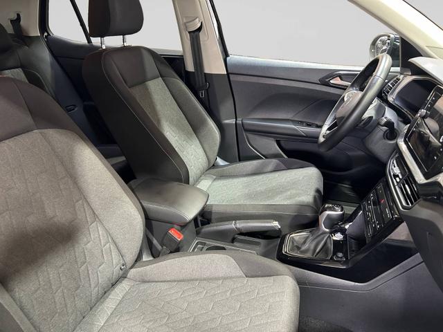 Volkswagen T-Cross Life Plus 