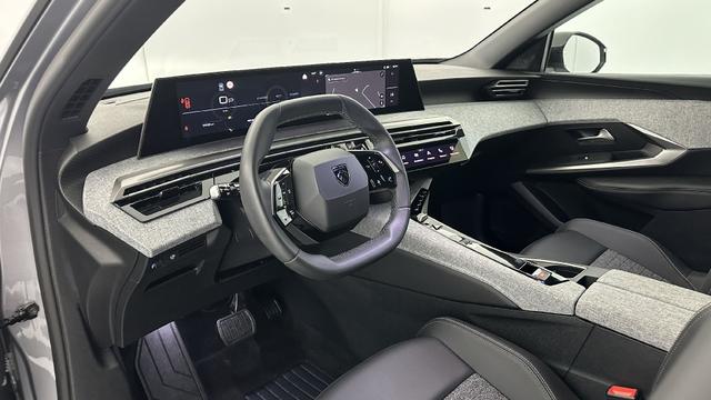 Peugeot 5008 Allure III 