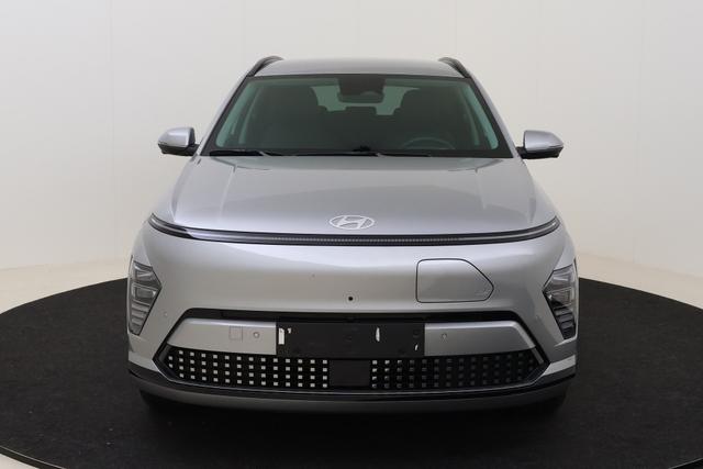 Hyundai KONA Shine 17 