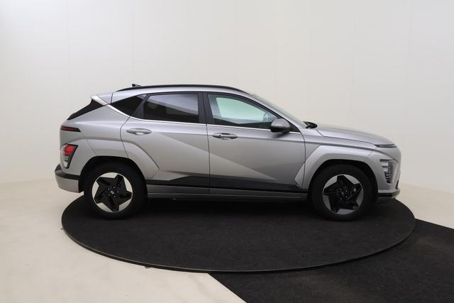 Hyundai KONA Shine 17 