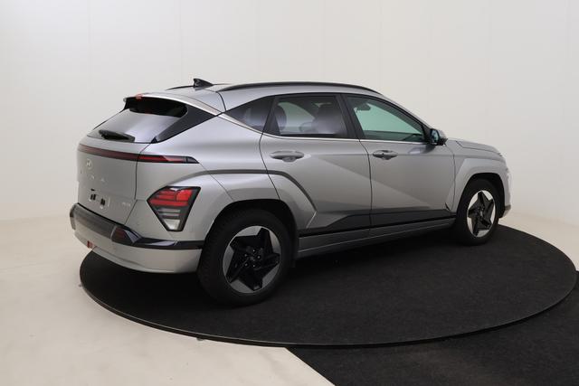 Hyundai KONA Shine 17 