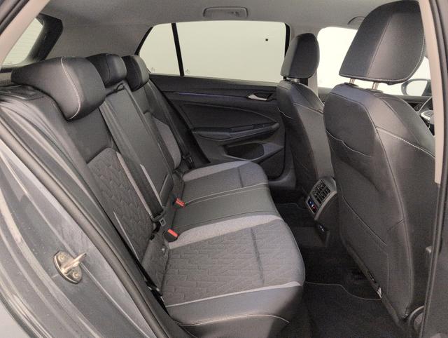 Volkswagen Golf Life Plus 