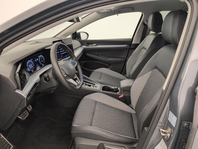 Volkswagen Golf Life Plus 