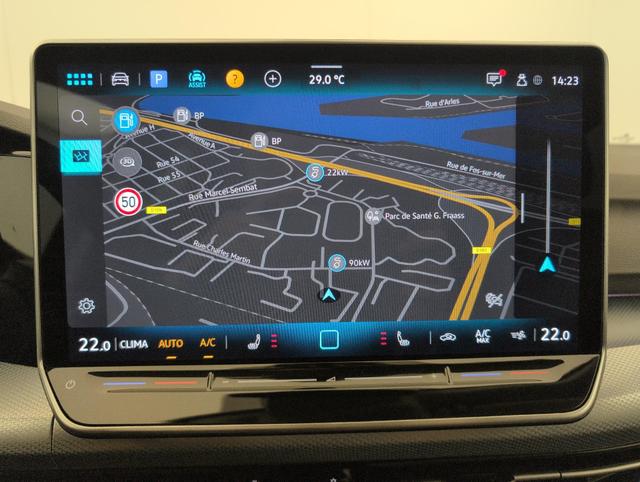 Volkswagen Golf Life Plus 