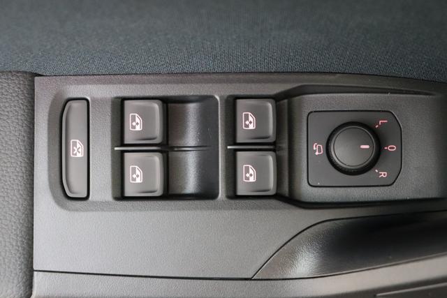 Seat Arona Play Plus 