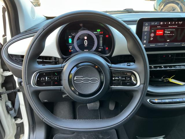 Fiat 500e Cabrio 