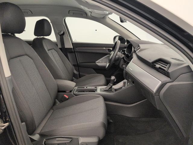 Audi Q3 design 