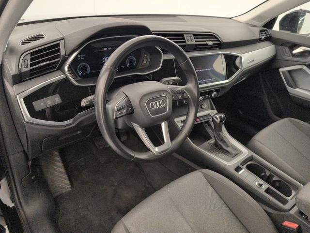 Audi Q3 design 