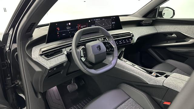 Peugeot 3008 Allure III 