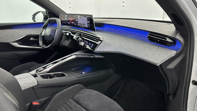 Peugeot 3008 GT III 