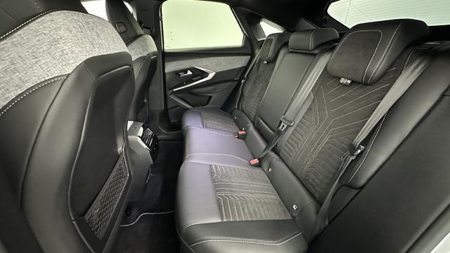 Peugeot 3008 GT III 