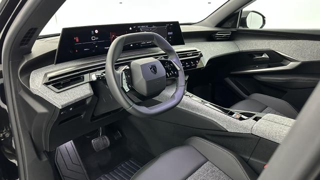 Peugeot 5008 Allure III 