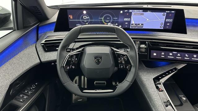 Peugeot 5008 GT III 