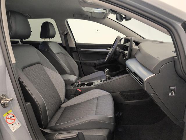 Volkswagen Golf Life Plus 