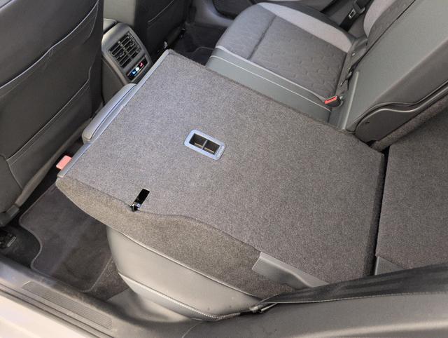 Volkswagen Golf Life Plus 