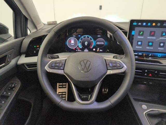 Volkswagen Golf Life Plus 