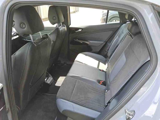 Volkswagen ID.5 Pro Performance 