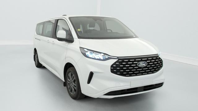 Ford Tourneo - Titanium L2H1 320
