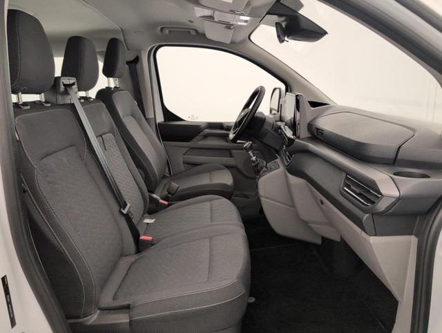 Ford Tourneo Custom Titanium L2H1 320 