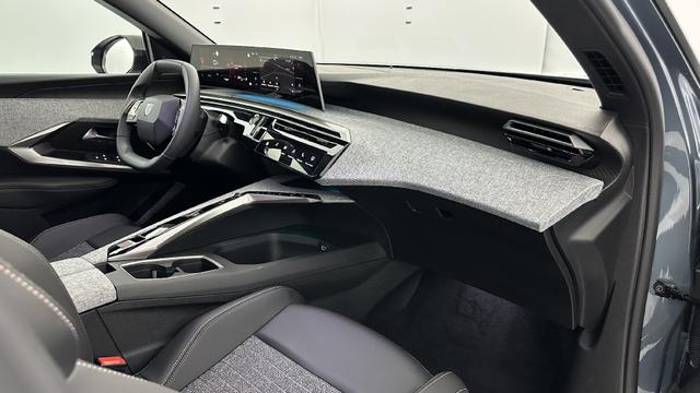 Peugeot 5008 Allure III 