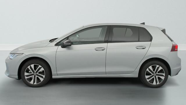 Volkswagen Golf Life Plus 