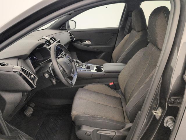 DS Automobiles 7 Bastille DS7 (Crossback) 
