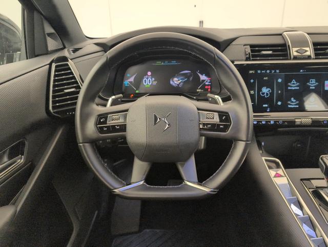 DS Automobiles 7 Bastille DS7 (Crossback) 
