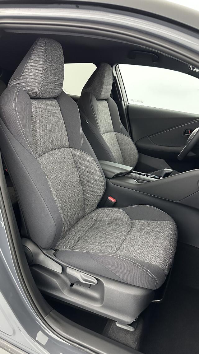 Toyota C-HR Graphic II 