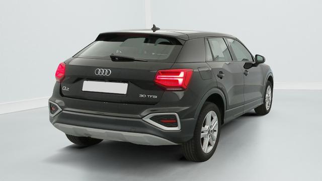 Audi Q2 Business line 