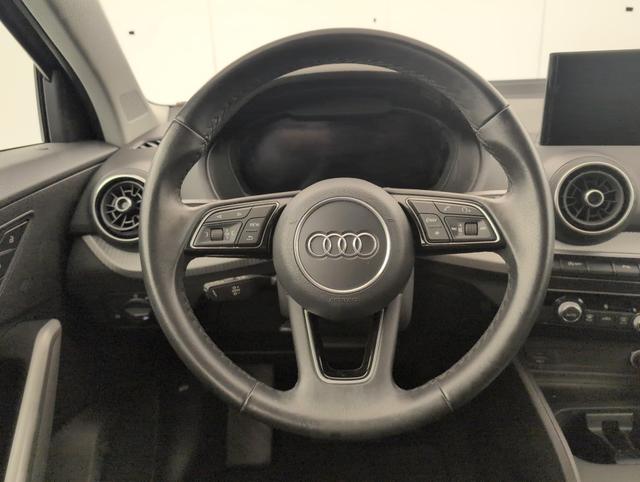 Audi Q2 Business line 