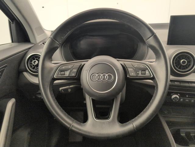 Audi Q2 Business line 