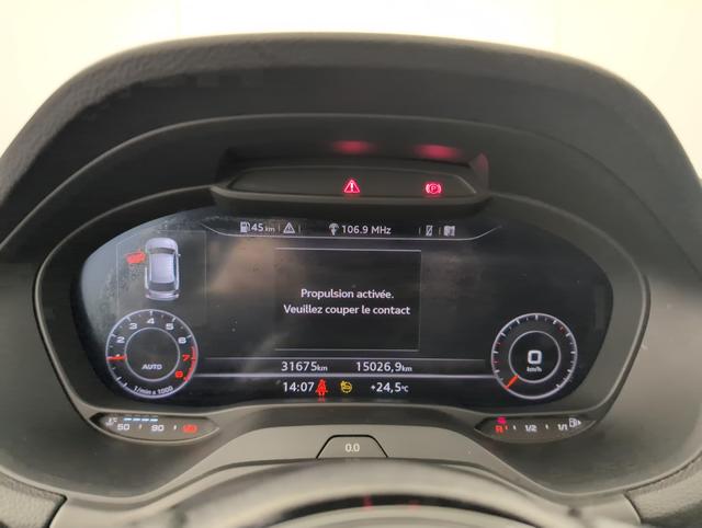 Audi Q2 Business line 