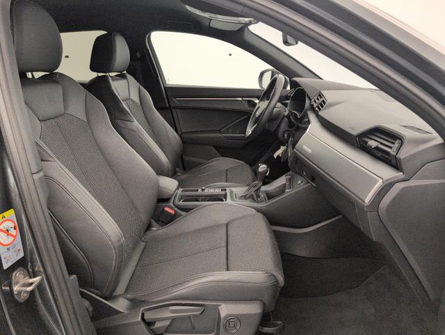 Audi Q3 S line 