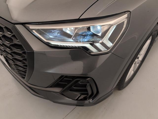 Audi Q3 S line 