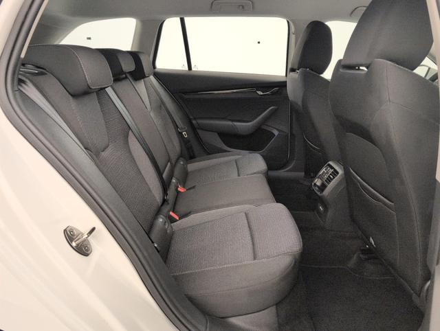 Skoda Octavia Combi Business 