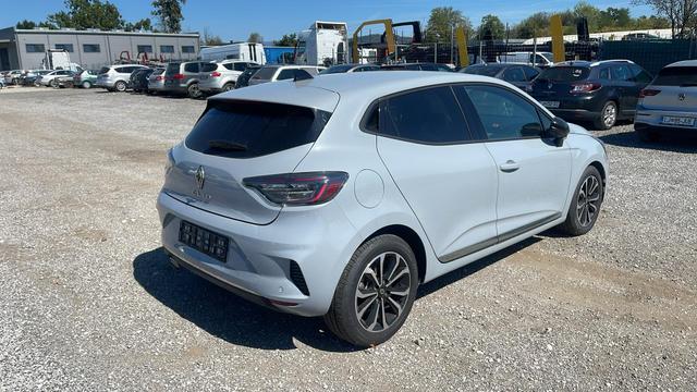 Renault Clio Techno 