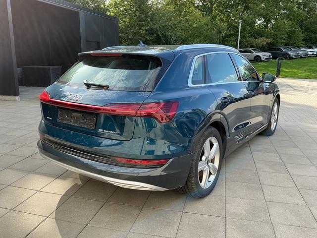 Audi e-tron advanced 