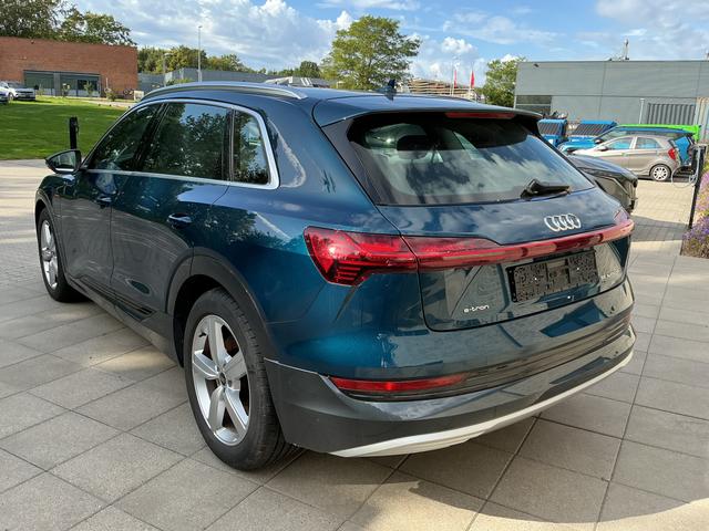 Audi e-tron advanced 