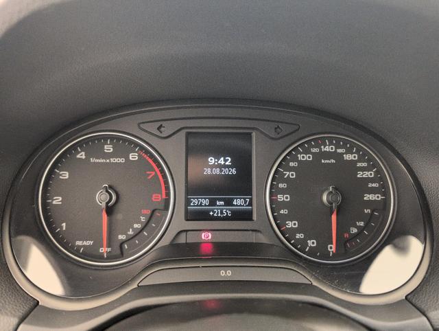 Audi Q2 S line 